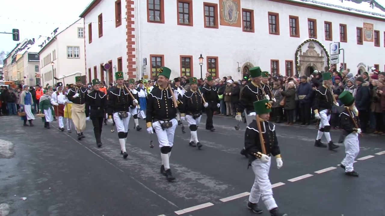 MEgional am 17. Dezember mit der Bergparade in Marienberg MEgional am 17. Dezember mit der Bergparade in Marienberg