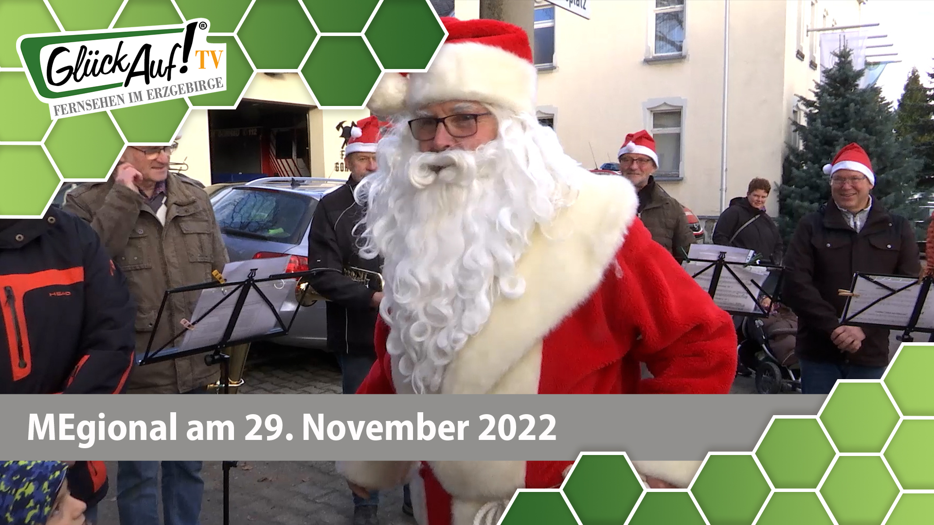 MEgional am 29. November 2022 - mit dem Pyramideanschieben in Krumhermersdorf